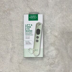 Mario Badescu Skincare Eye Wand in Green and White